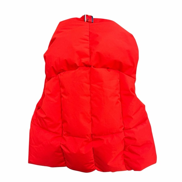 PRETTY RUGGED | Puffer Vest - Picture 3 of 7